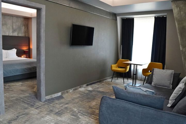 Room 26 of 52