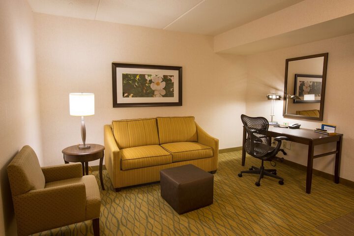 Room 41 of 76