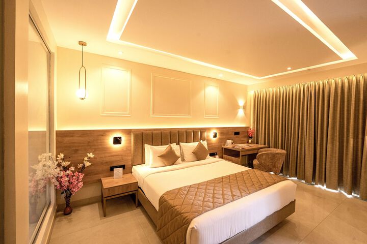 Room 10 of 51