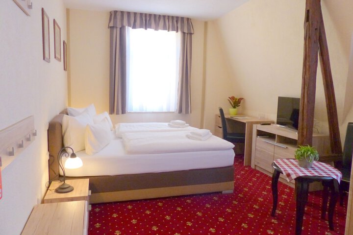Room 6 of 47