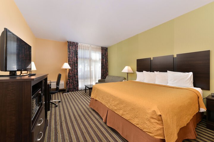 Room 13 of 17