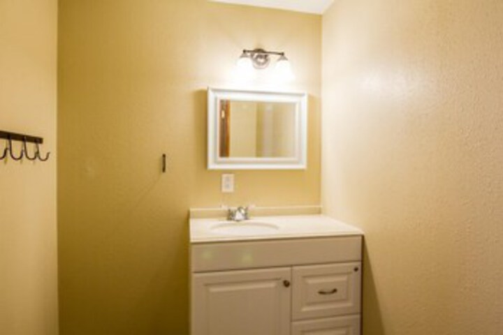 Room 10 of 41