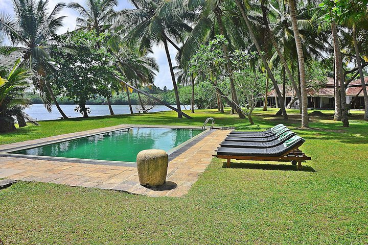 Pools & Facilities