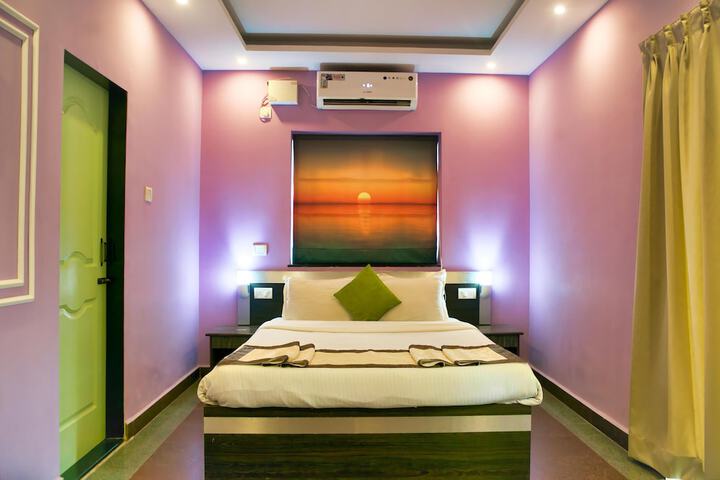 Room 4 of 29