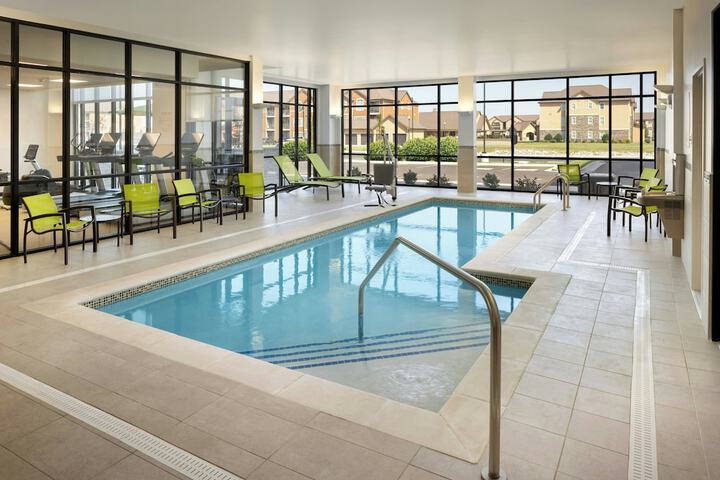 Photo of SpringHill Suites by Marriott Newburgh Evansville Pool