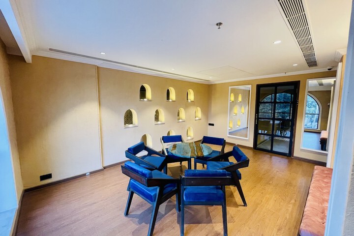 Room 60 of 105