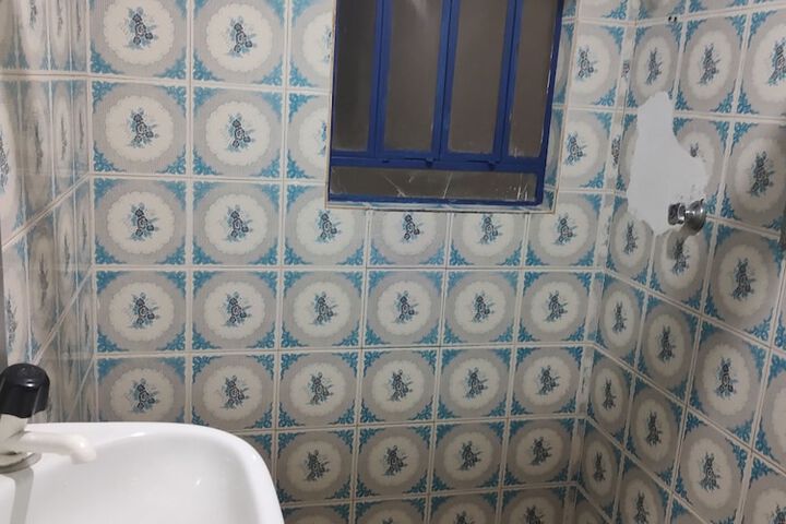 Room 23 of 116