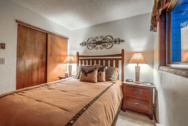 Room 70 of 168