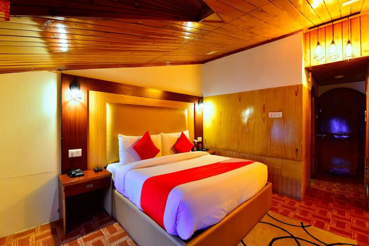 Room 18 of 35