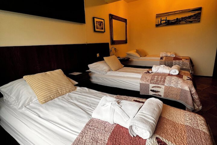 Room 16 of 30