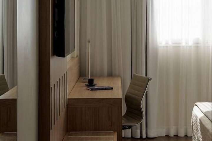 Room 17 of 49