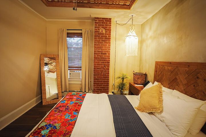 Room 22 of 53