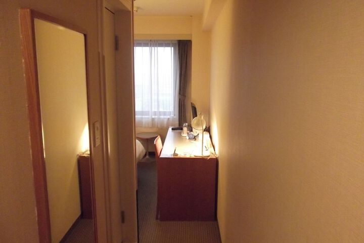 Room 25 of 45