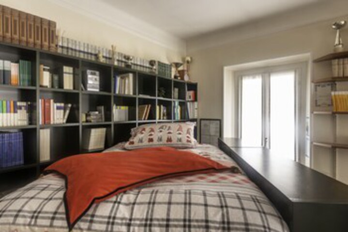 Room 17 of 22