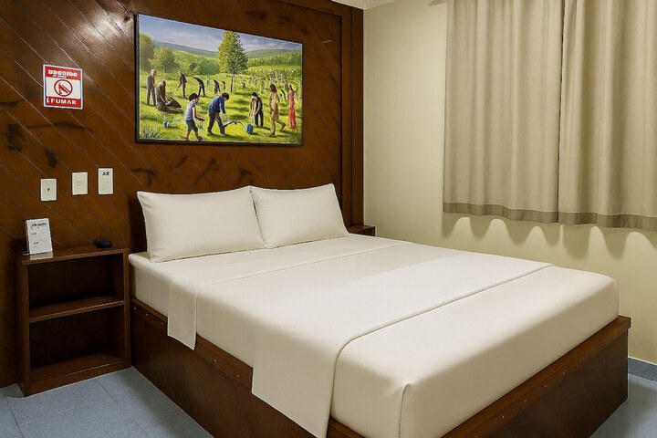 Room 33 of 47