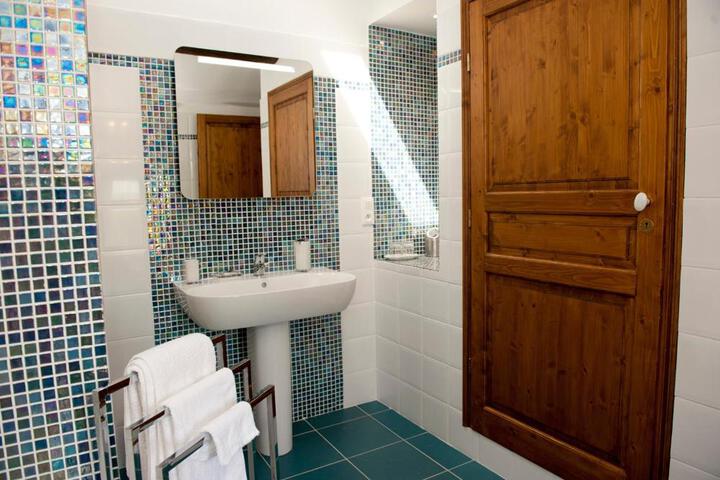 Photo 25