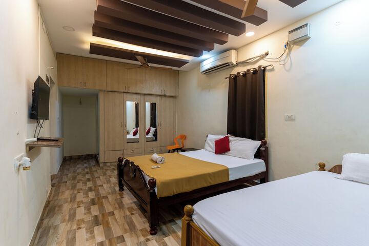 Room 18 of 29