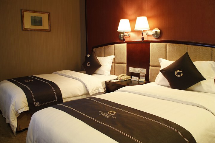 Room 21 of 53