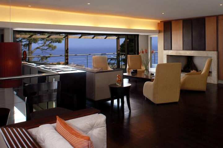 Hotel Interior 20 of 26