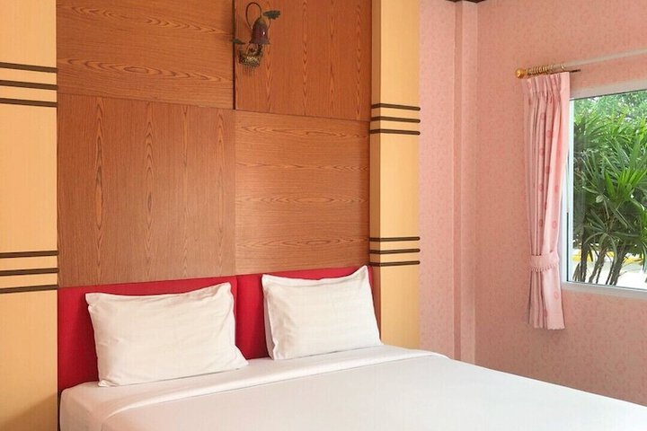 Room 14 of 38