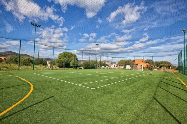 Tennis court