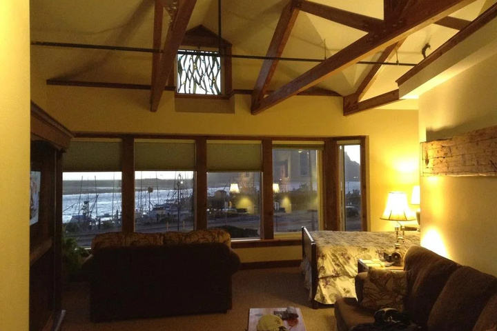 Photo of FRONT STREET INN & SPA