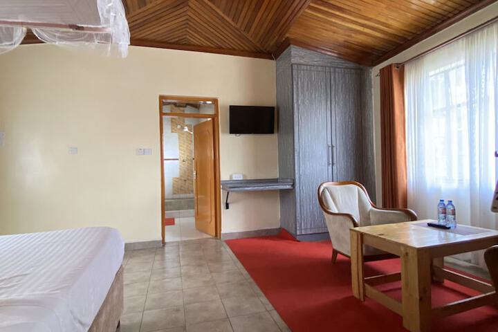 Room 9 of 29