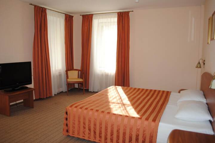 Room 16 of 55