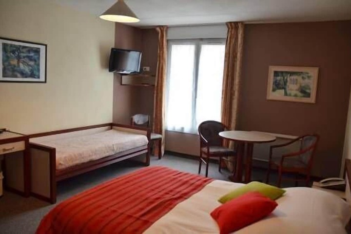 Room 12 of 43