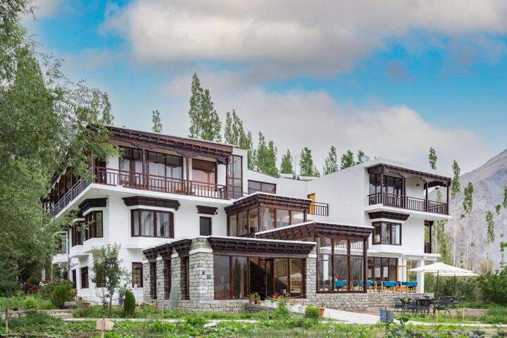 Sand Dunes Retreat