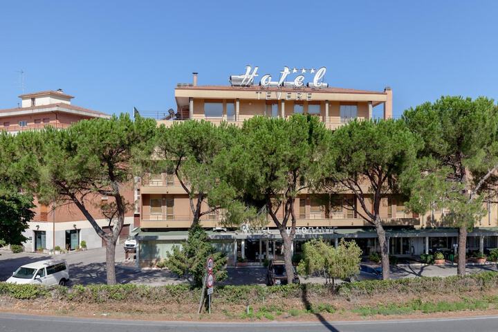 Hotel 58 of 63