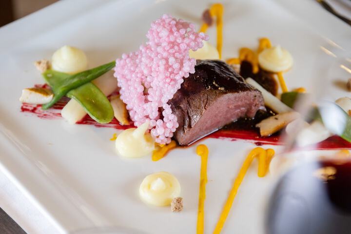 Dining 63 of 113