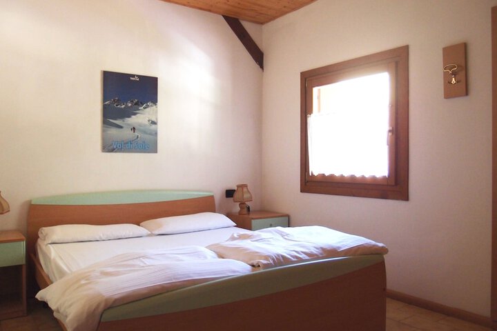 Room 7 of 39