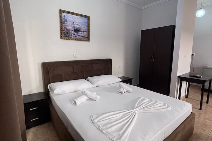 Room 30 of 56