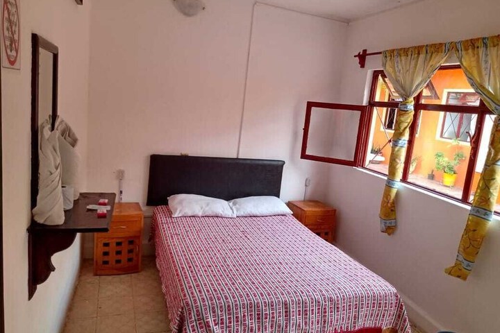 Room 6 of 15