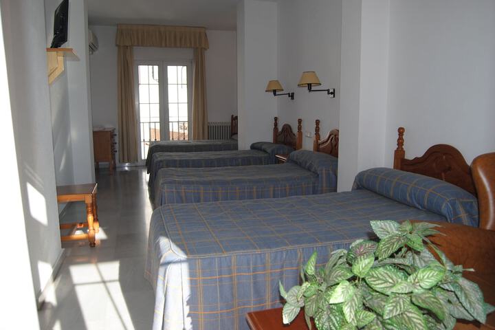 Room 15 of 127
