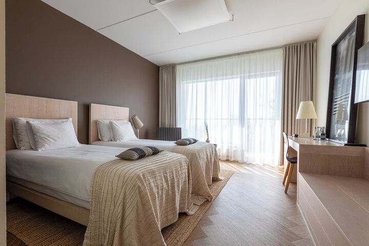 Room 15 of 67