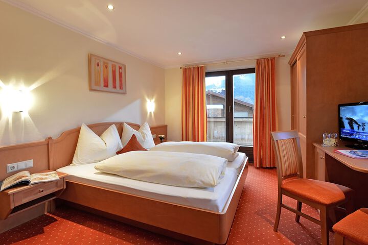 Room 18 of 22