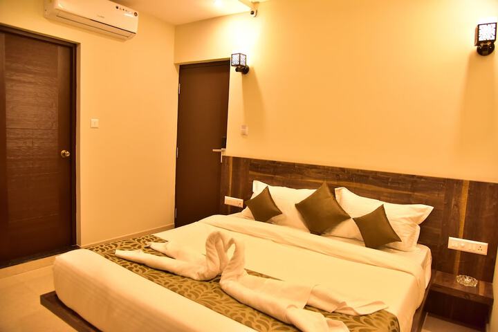 Room 8 of 21