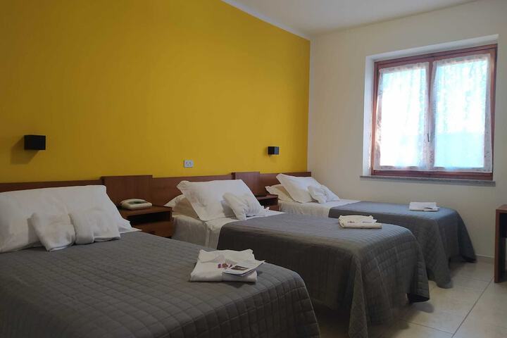 Room 7 of 44