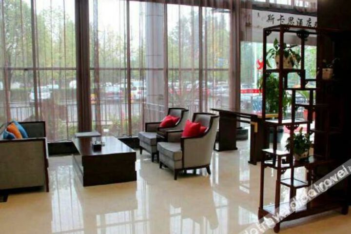 Hotel Interior 14 of 20