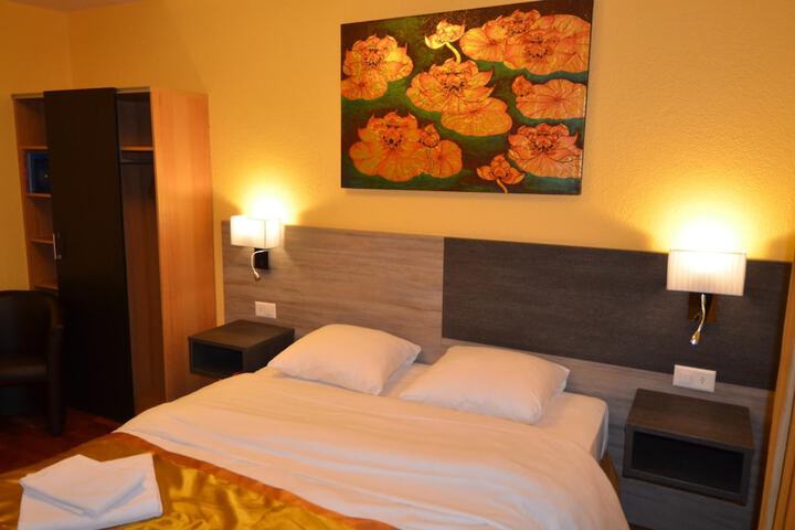 Room 34 of 56