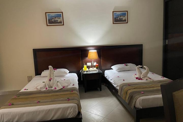 Room 12 of 111