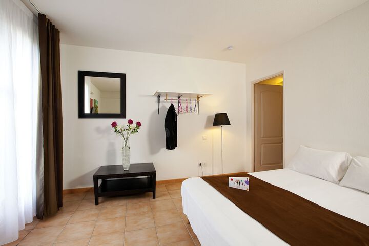 Room 7 of 85