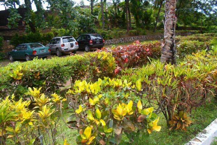 Property Grounds 28 of 28
