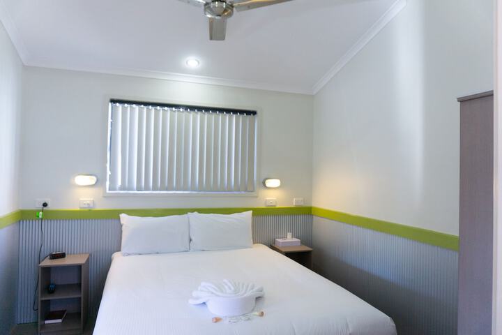 Room 21 of 57