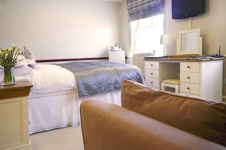 Room 11 of 29