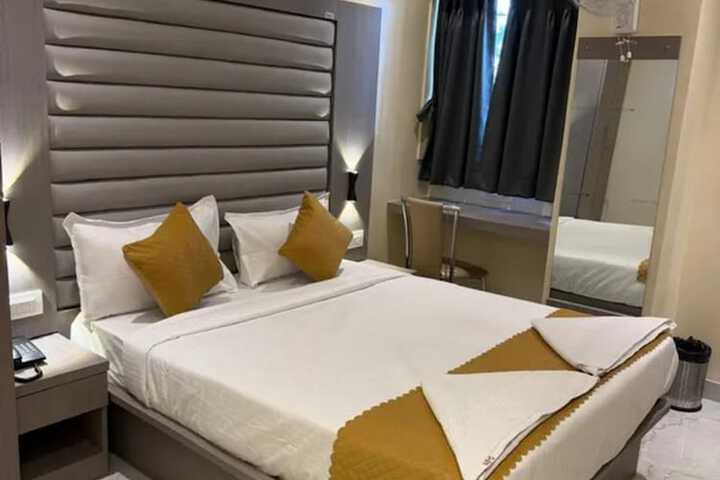 Fabhotel Sahara Inn