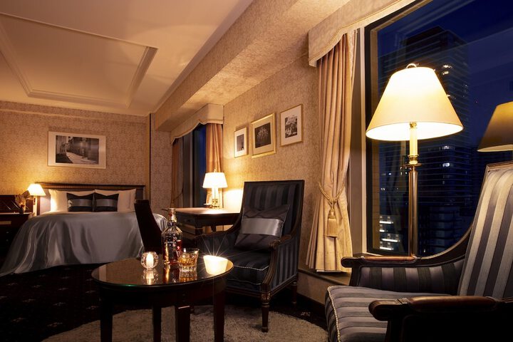 Room 21 of 190