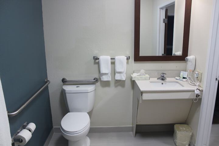 Accessible 2 Double Beds (5 of 10)